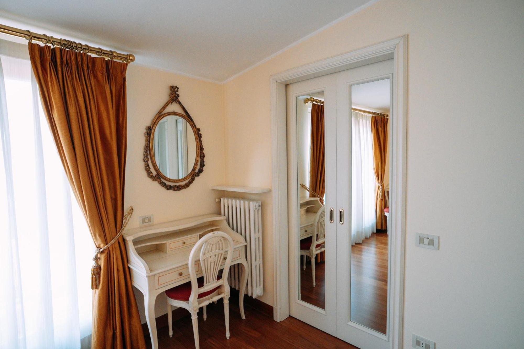 Suite Romantic Vista Lago Stresa Exterior foto