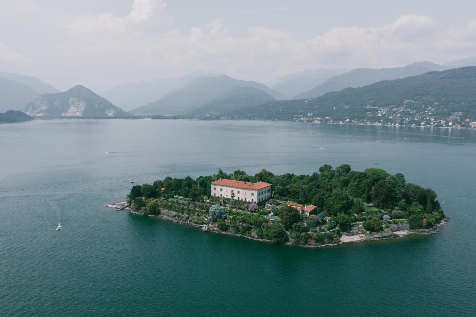 Suite Romantic Vista Lago Stresa Exterior foto